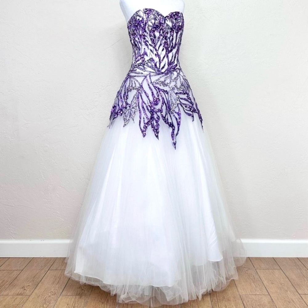 NWT Tiffany Designs 61113 Butterfly Beaded Sequin White Ivory Purple Dress 6 - Picture 3 of 15